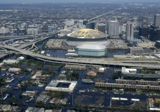 La ciudad de Nueva Orleans completamente inundada tras el paso de Katrina
