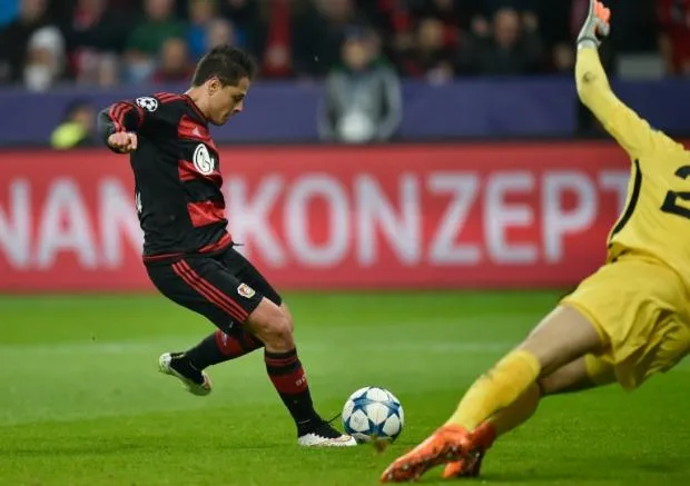 AP Chícharo cobra penalti en la Champions