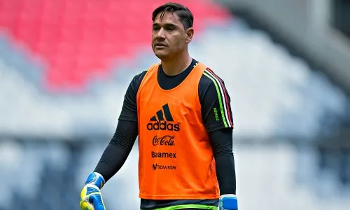 IMAGO7 Moi Muñoz, en una práctica del Tri