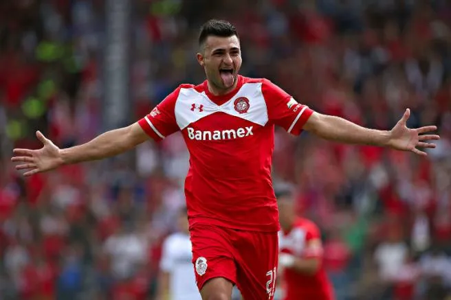 IMAGO7 Triverio festeja su anotación contra Rayados