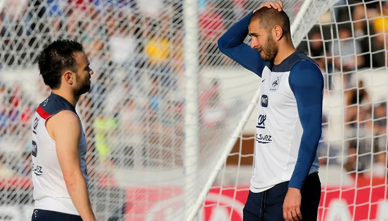 AP Valbuena y Benzema en concentración con Francia