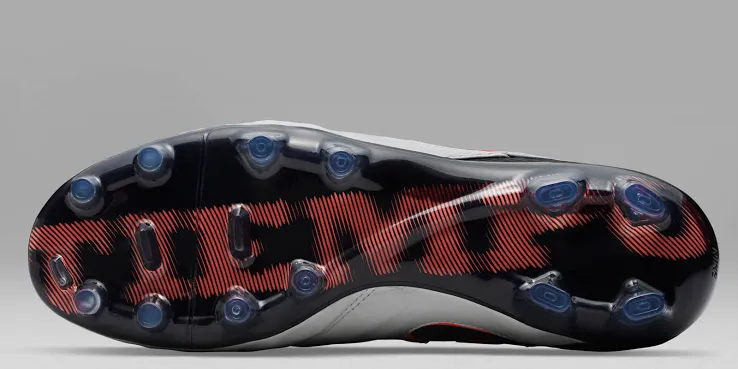 Así luce la suela de los NIke Tiempo Legend