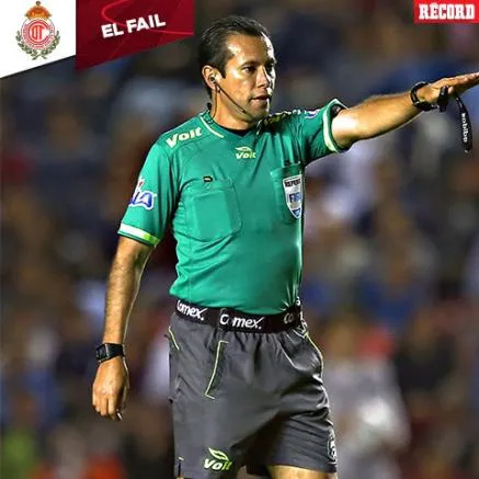 RÉCORD Peñaloza durante encuentro de Liga