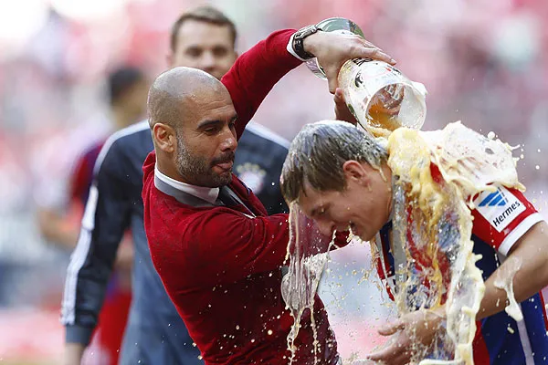 Josep celebra con campeonato