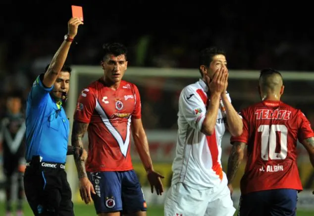 MEXSPORT Marco Antonio Palacios es expulsado