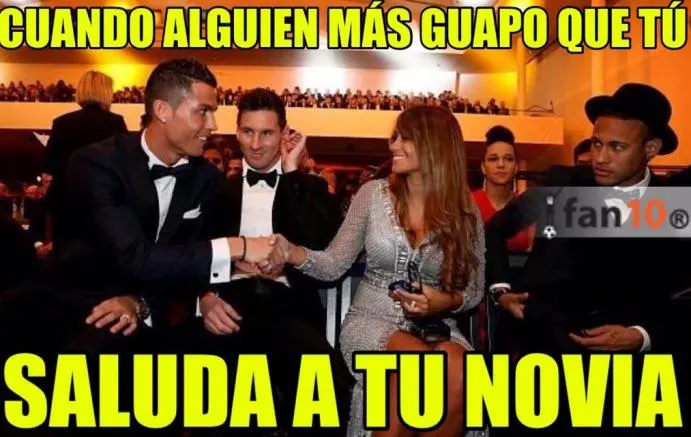 Uno de los Memes del saludo entre CR7 y Antonella