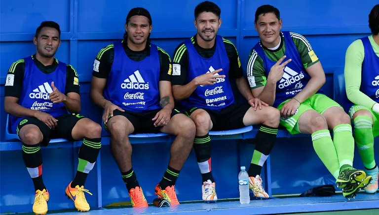 IMAGO7 Gallito acompañado de Gullit, Peralta y Muñoz