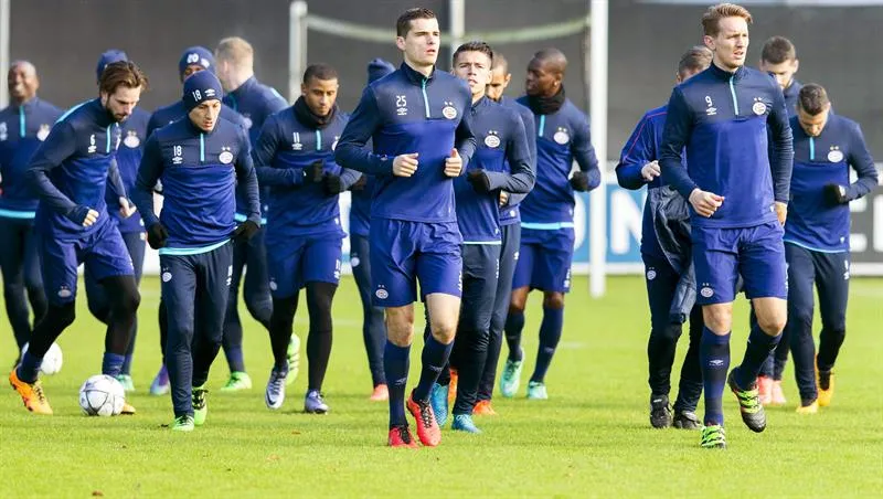 ESPECIAL PSV, en entrenamiento, previo a juego contra Atlético de Madrid