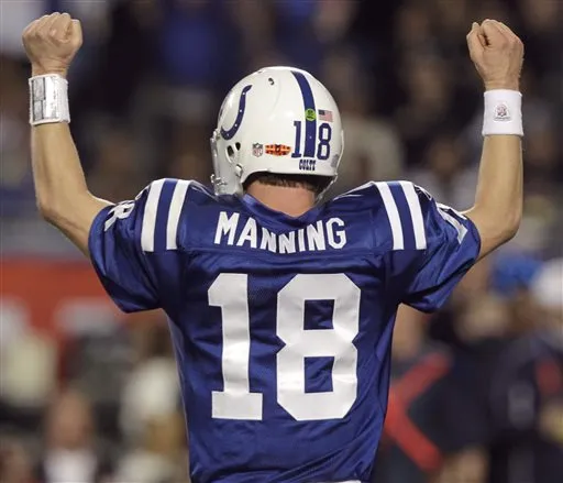 AP Peyton celebra con Indianapolis