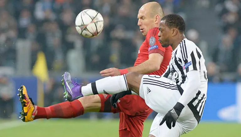 Balón dividido en el partido de Ida