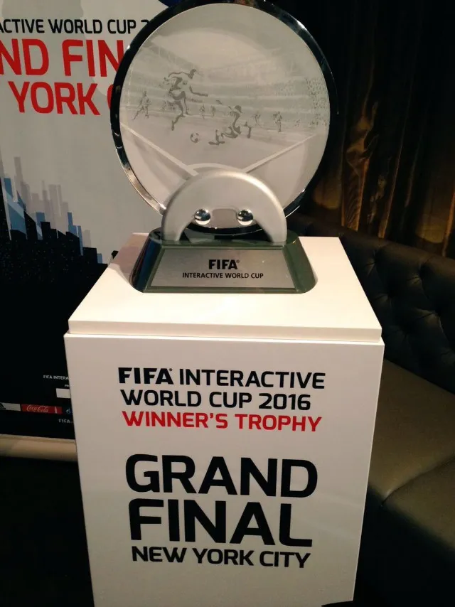 CARLOS PONCE DE LEÓN El trofeo que se llevará el nuevo campeón