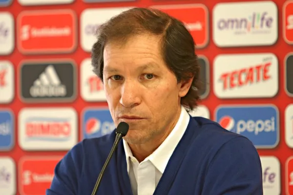 IMAGO7 Ordiales en zona mixta de las Chivas