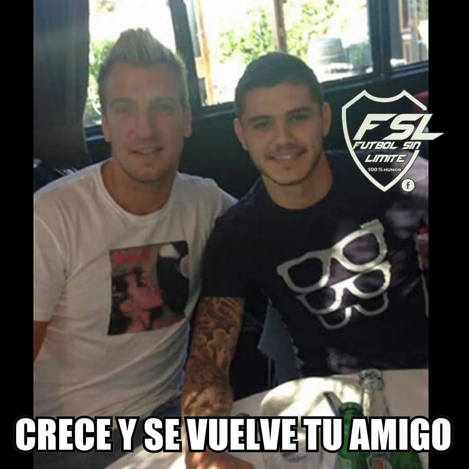 Mauro Icardi y Maxi López posando para una fotografía