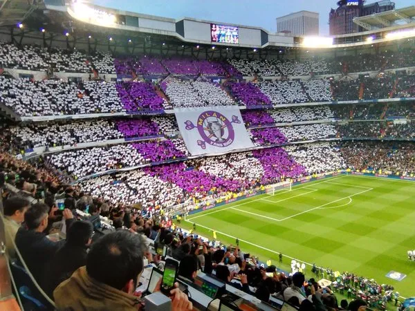 ESPECIAL Perspectiva del mosaico desde otra tribuna del estadio