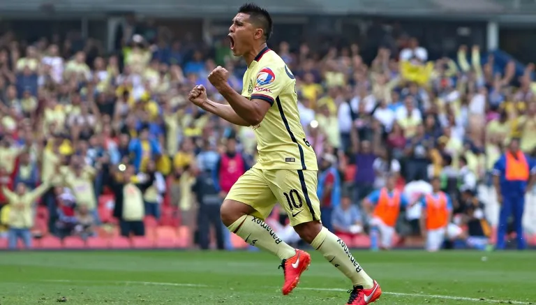 IMAGO7 Osvaldito festeja anotación en la Jornada 7 en contra del Cruz Azul