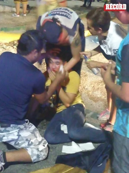 Aficionado felino tras la golpiza