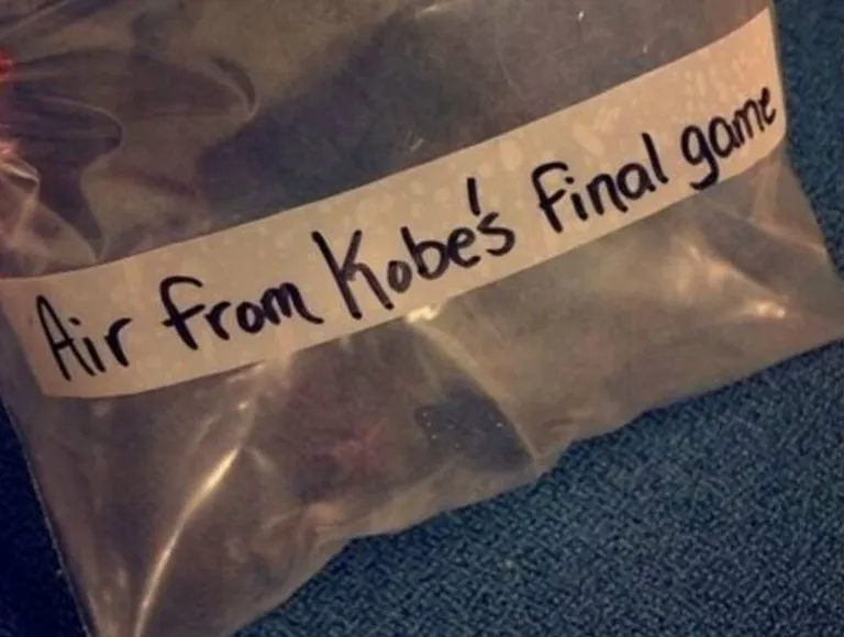 ESPECIAL Se subasta aire del último partido de Kobe