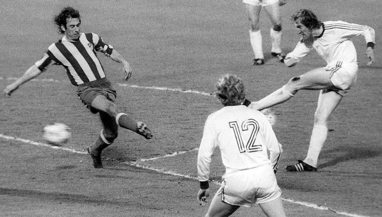 Un disparo del Bayern ante la estirada rojiblanca