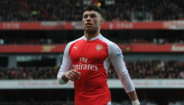 Oxlade Chamberlain durante un partido con Arsenal