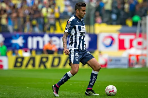 Jesús Zavala en un juego con Monterrey