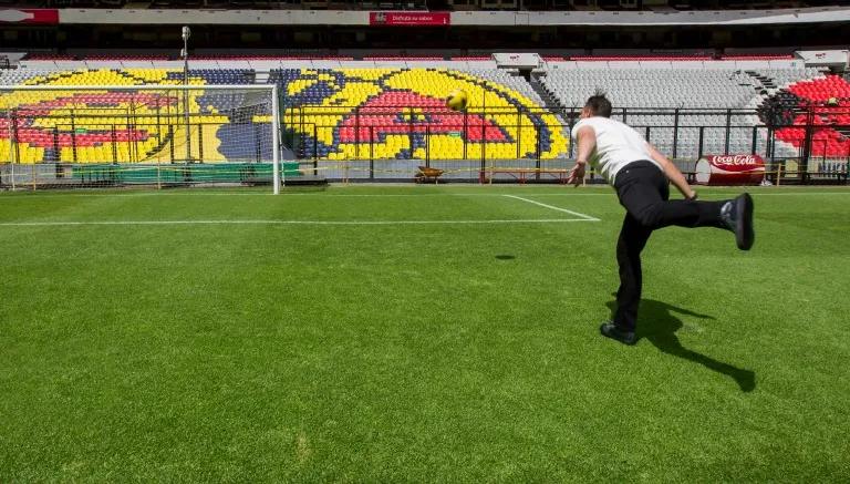 RICARDO FLORES Moi revive el gol que lo volvió un histórico