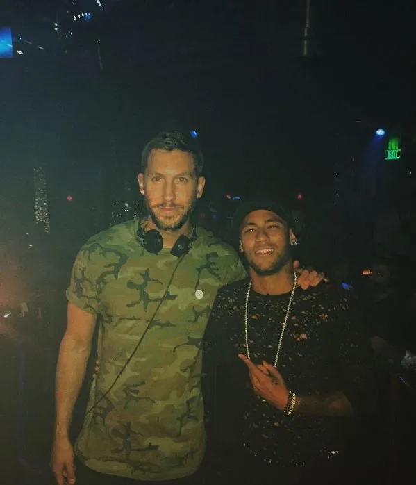 @NEYMARJR Calvin Harris y el brasileño durante la ‘pool party’