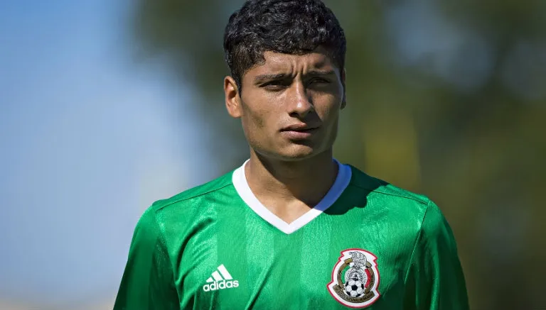 IMAGO7 'Propela' en partido amistoso con la Selección Mexicana