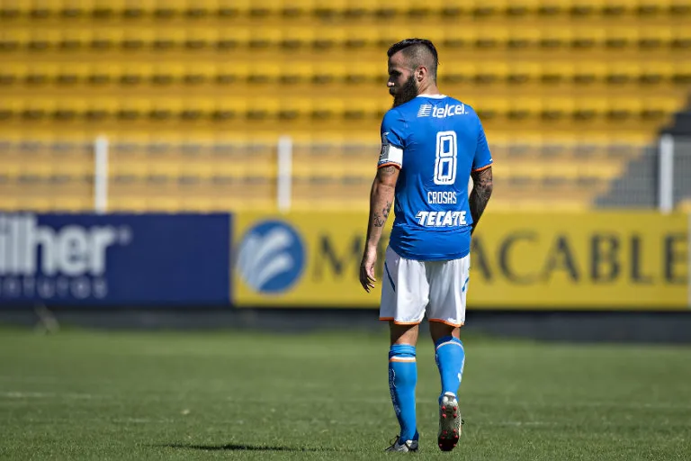 Marc Crosas disputando partido con La Máquina