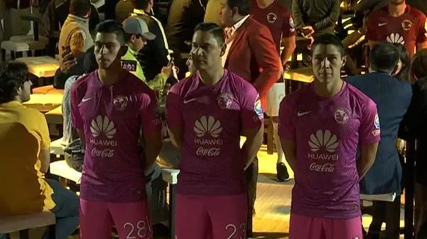 ESPECIAL Los porteros de las Águilas vestirán de rosa