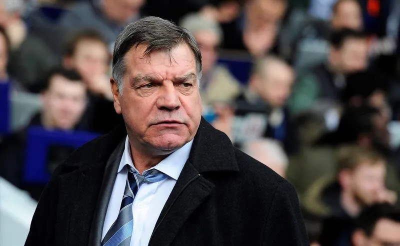 EFE Allardyce durante partido de Liga inglesa
