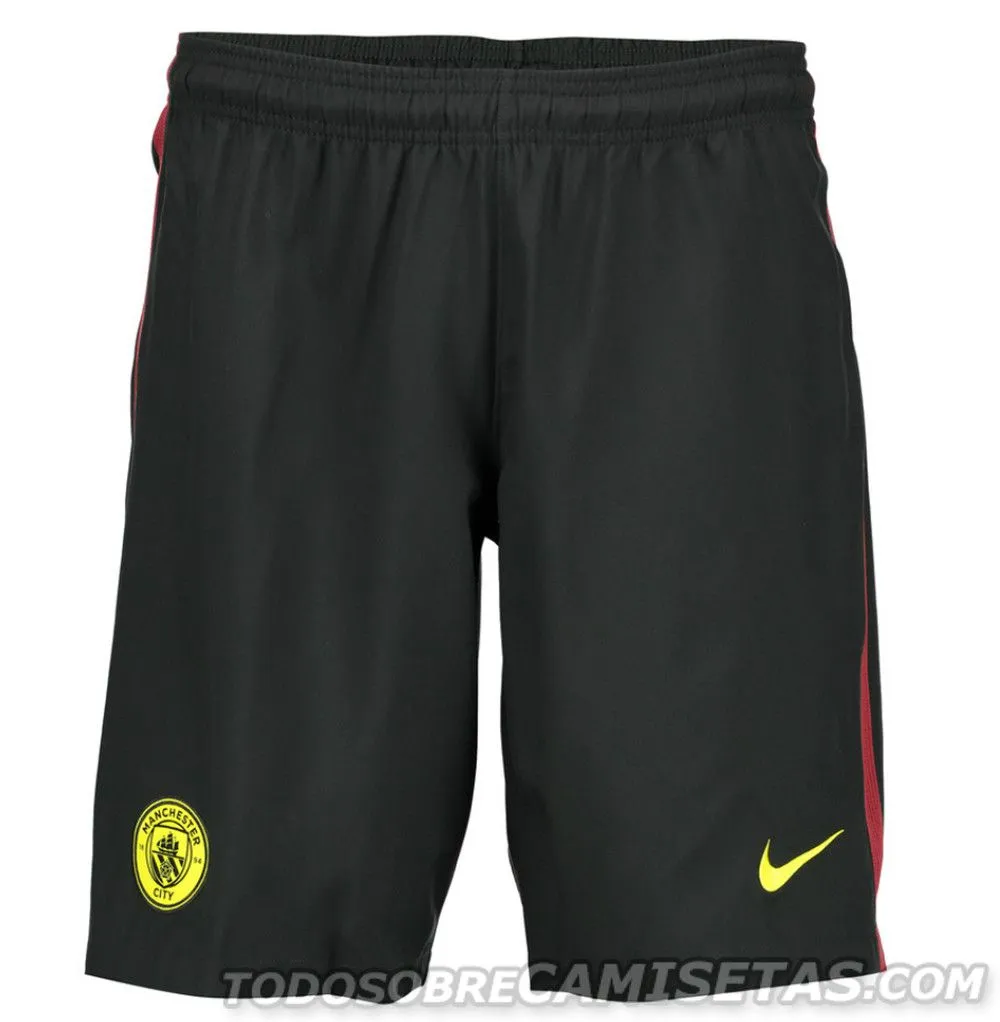 El color negro predomina en el short