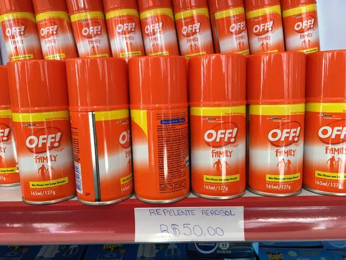 MARCELO RUSSIO El repelente para mosquito cuesta poco más de 288 pesos