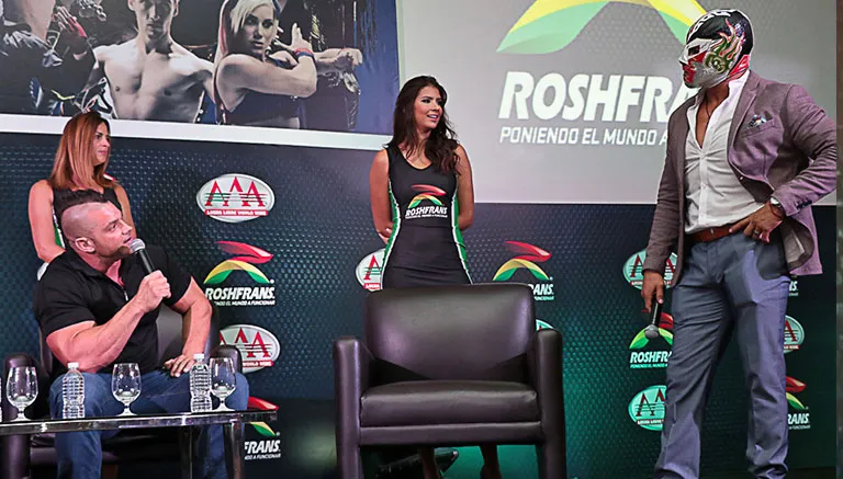 ESPECIAL Conferencia de prensa para Triplemanía