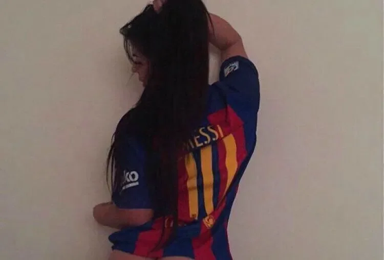 @SUCORTEZOFICIAL Suzy Cortez y su sexy fotografía