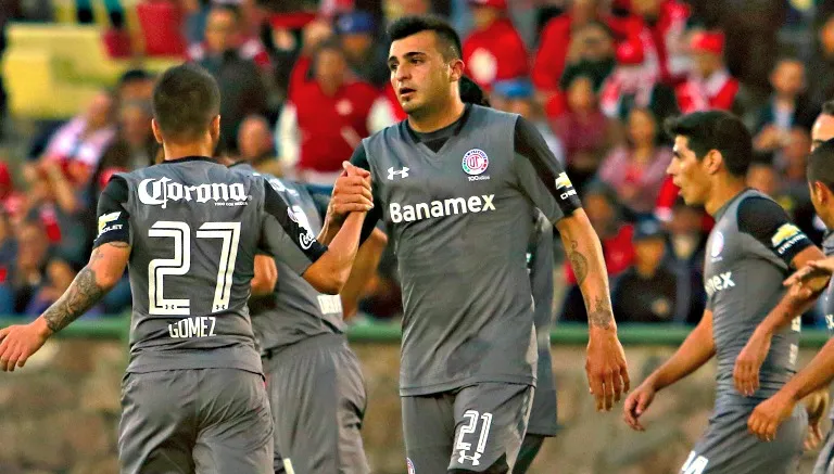 IMAGO7 Enrique Triverio festeja gol contra los Lobos BUAP
