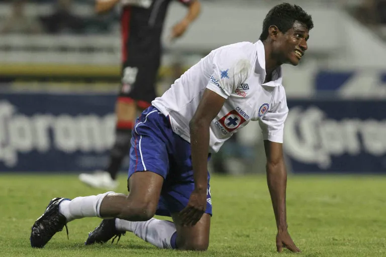 Maranhao, en el piso en juego de Cruz Azul