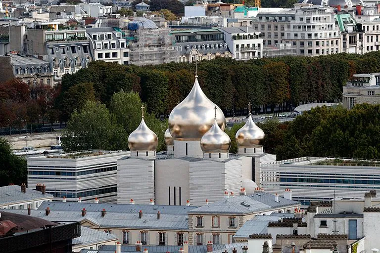 AP La nueva iglesia ortodoxa en París a la cual iba asistir Putin