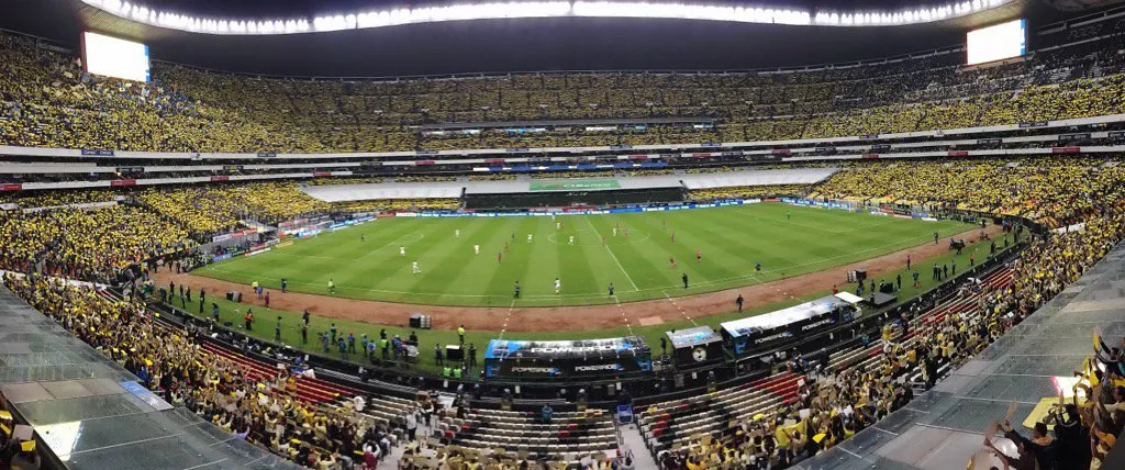 Panorámica del Azteca en el mosaico