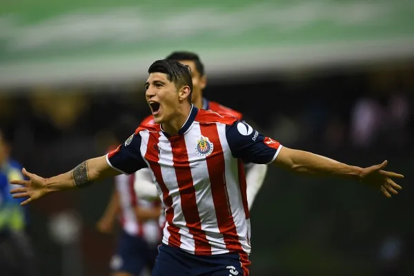 MEXSPORT Alan Pulido festeja el empate momentaneo frente al América