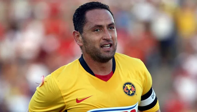 Germán Villa en un partido de las Águilas