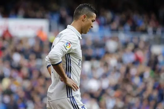 Cristiano Ronaldo no puede creer su sequía en el Bernabéu