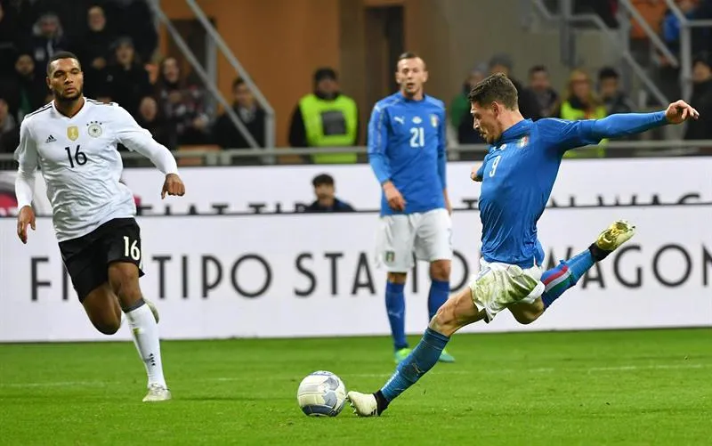 Belotti remata al arco en búsqueda del gol que abra el marcador