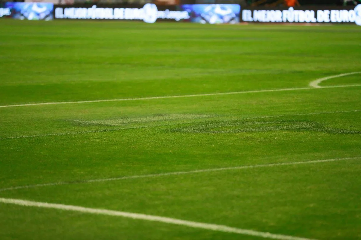 ERNESTO PÉREZ Así lucen algunas zonas del Azteca