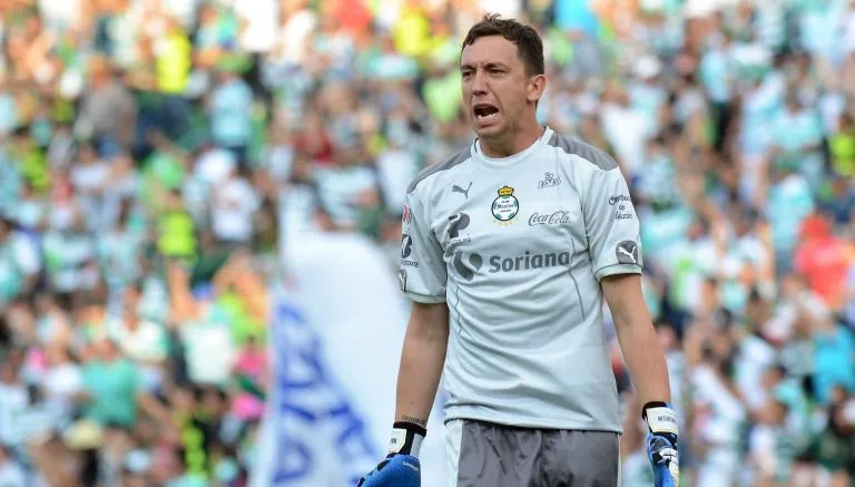 MEXSPORT Agustín Marchesín durante un partido de Santos