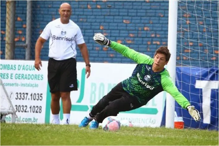 Jackson Follman durante un entrenamiento con el Chapecoense