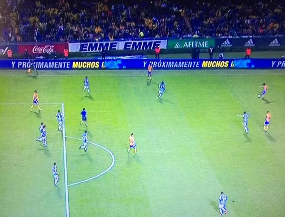 ESPECIAL Momento en que Gignac está en fuera de juego
