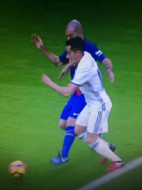 Así la falta de Mascherano sobre Vázquez