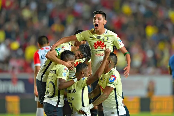 Los jugadores del América celebran el gol frente a Necaxa en la Ida de Semifinales