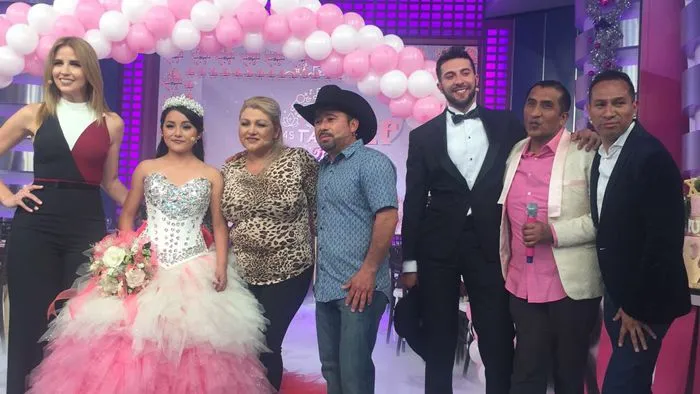 ESPECIAL Lady Wuuu será padrino de Rubí