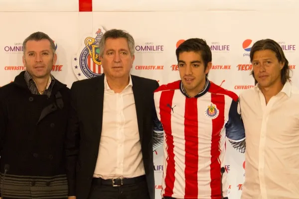 Higuera, Vergara, Pizarro y Almeyda posan para los reflectores